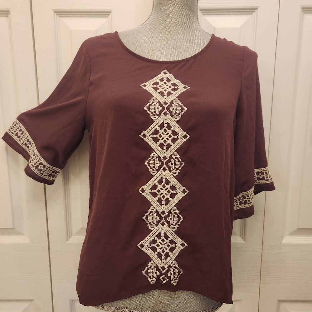 Xhilaration Maroon Blouse with Cream Lace Detail